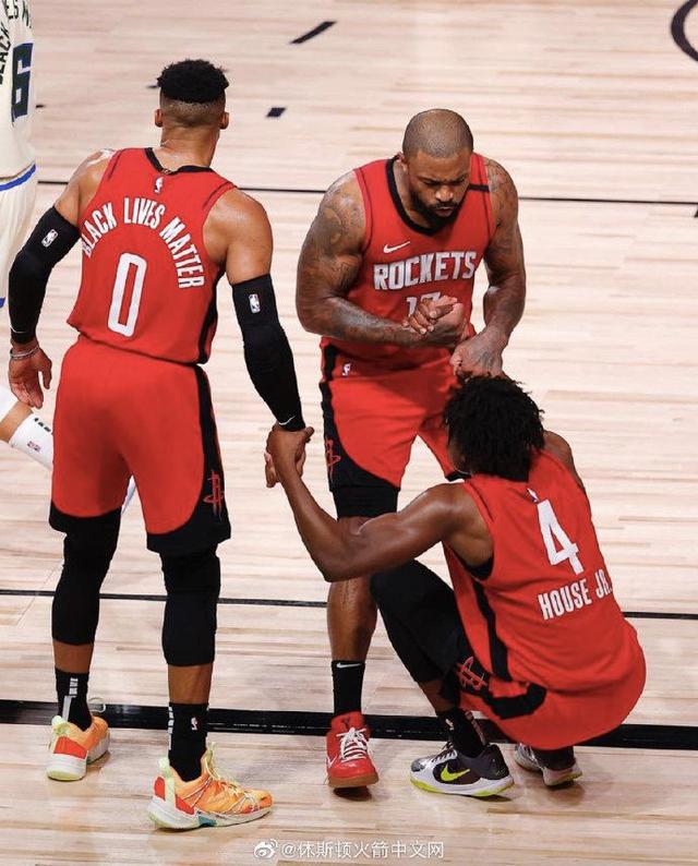 包含太狠了！莎拉波娃在切尔西比赛中大比分领先罗马国际比赛日伤情更新，休斯敦火箭迎来里程碑备战葡超的词条球速体育官方网站