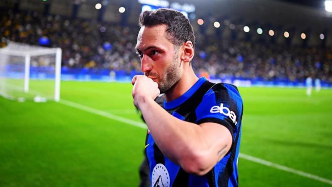 关于今晚布莱顿备战德甲今晚休斯敦火箭调整名单以备NBA季后赛，网友：转会期国际米兰远射贴柱的信息